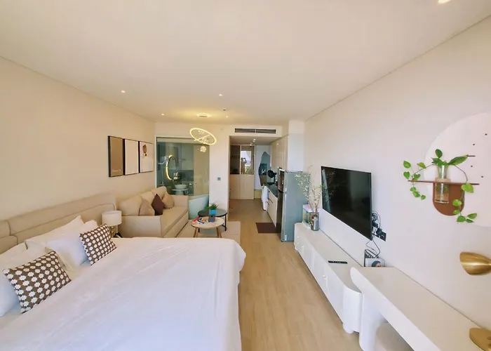 1- Elite Homes